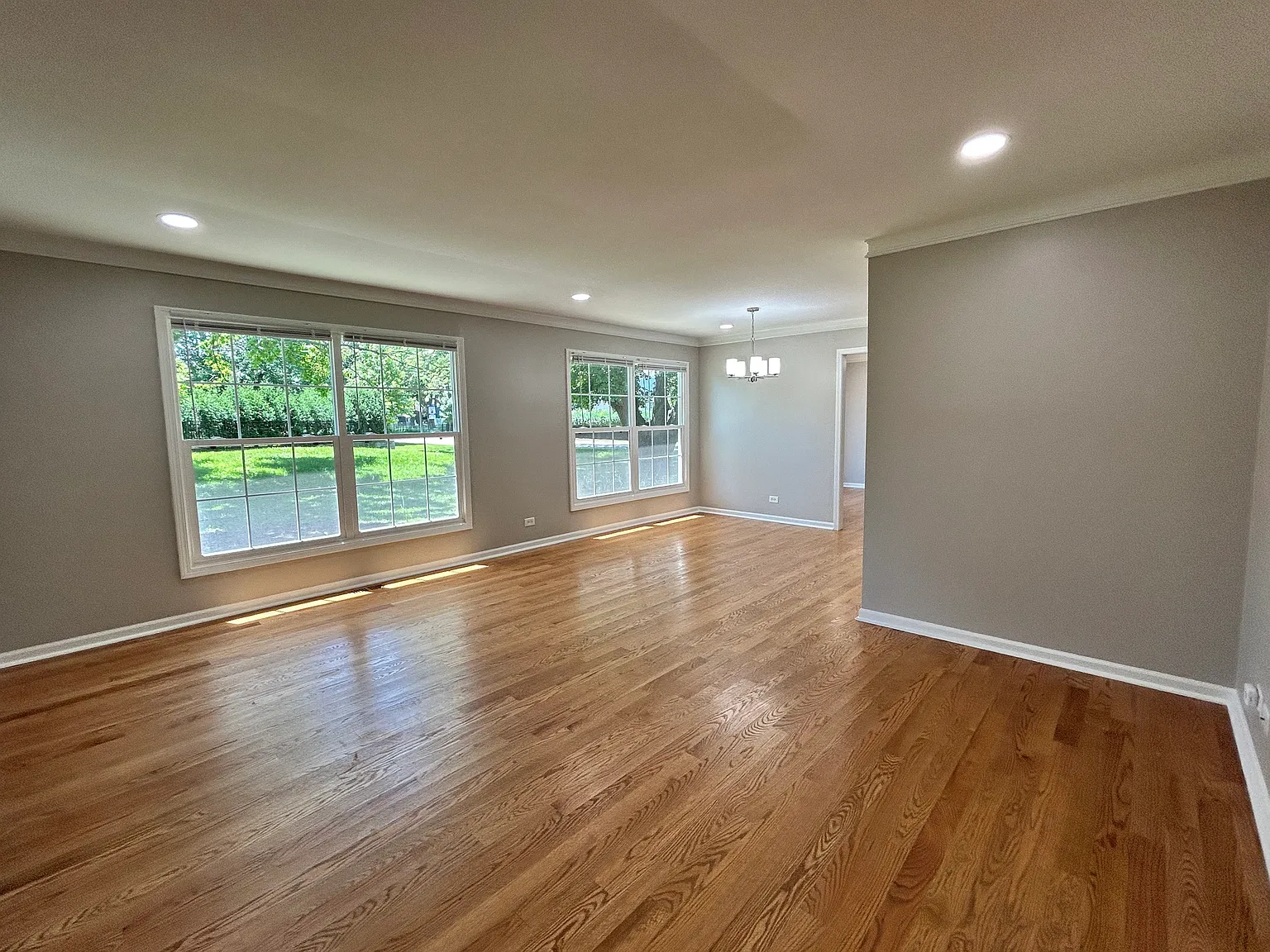 3 bed, 1665 sqft, $3,350 — Photo 4