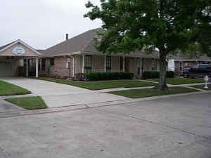 1st image of 2545 Jarrot Dr