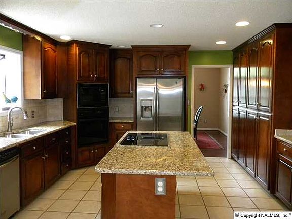 3RD VIEW KITCHEN