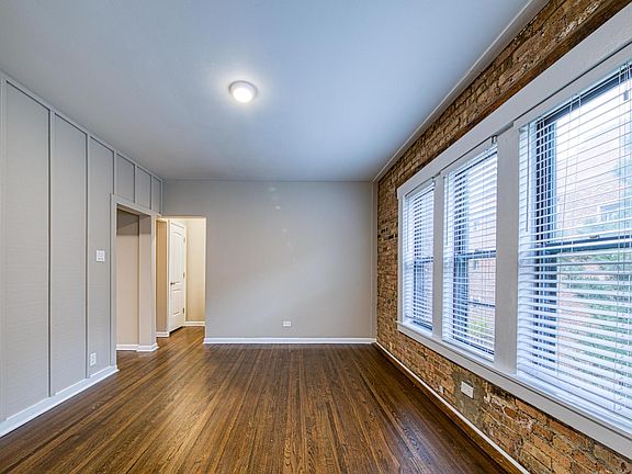 3rd image of 3426 N Elaine Pl APT 2E