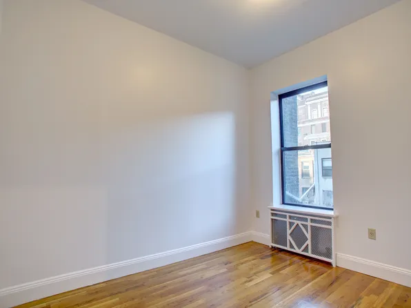 127 West 72nd Street image 1 of 5