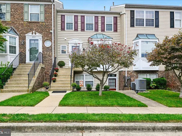 2435 Wentworth Dr, Crofton, MD 21114