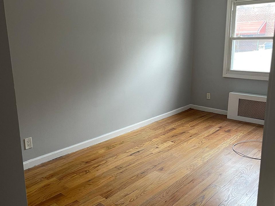 1st image of 1346 E 100th St #1