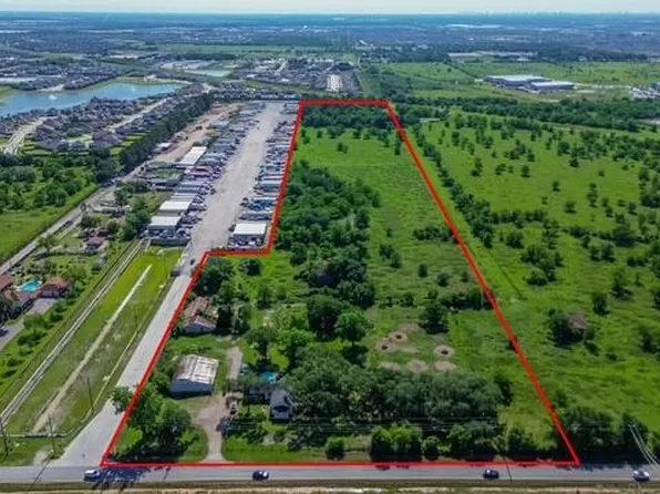 4522B Katy Hockley Rd, Katy, TX 77493