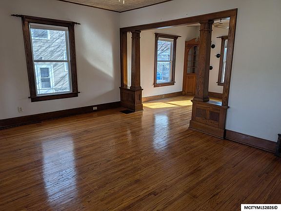 2nd image of 7 S Louisiana Ave
