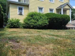 28 Grove St, Mount Kisco, NY 10549