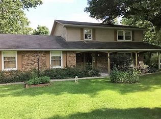 23831 Hoeppner Ln, Woodburn, IN 46797