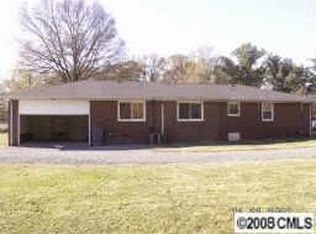 1713 Rocky River Rd, Charlotte, NC 28213