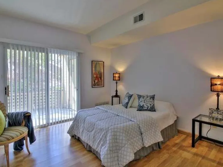 151 Tuscany Ct — Photo 12