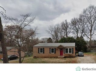 2732 Thornton Rd, Charlotte, NC 28208