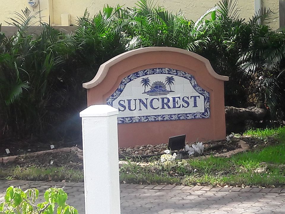 2nd image of 8600 SW 154th Circle Pl