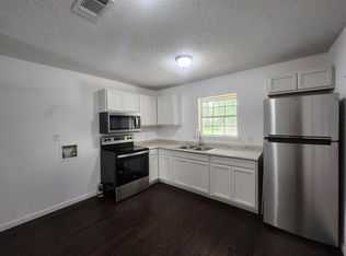6859 Sagebrush Ln #B, Milton, FL 32570