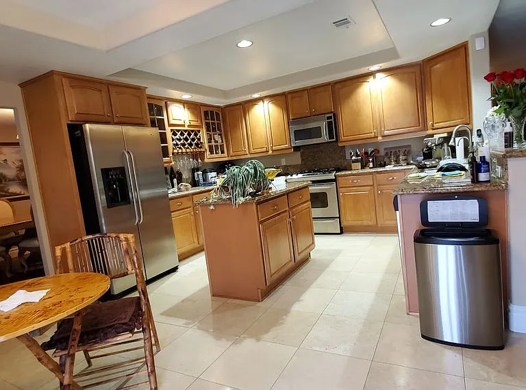 3709 Silver Brook St — Photo 10