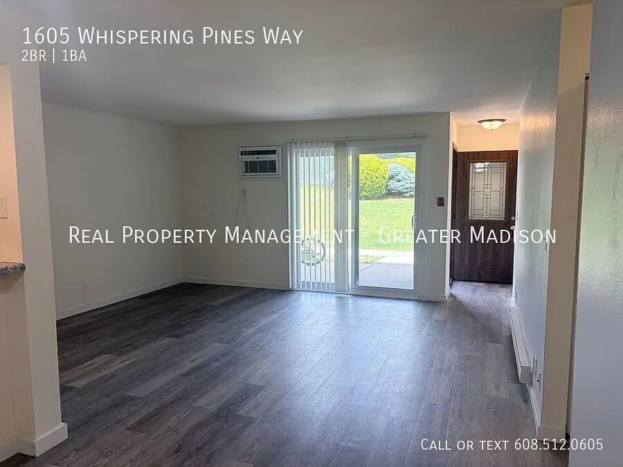 Great 2 Bedroom Condo Rental Central Location — Photo 3