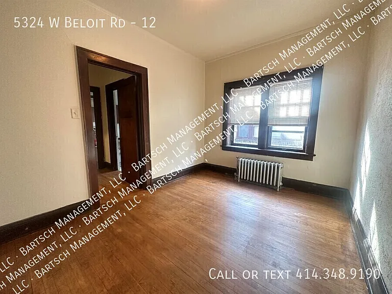 5324 W Beloit Rd #12 — Photo 5