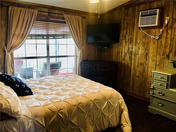 5th image of 130 Sunset Ln #6