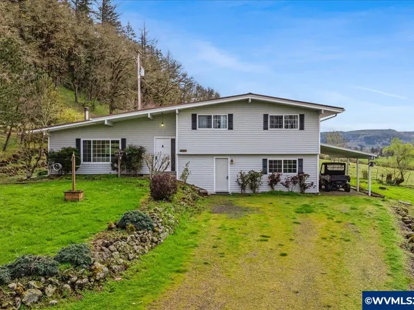 39241 Richardson Gap Rd, Scio, OR 97374
