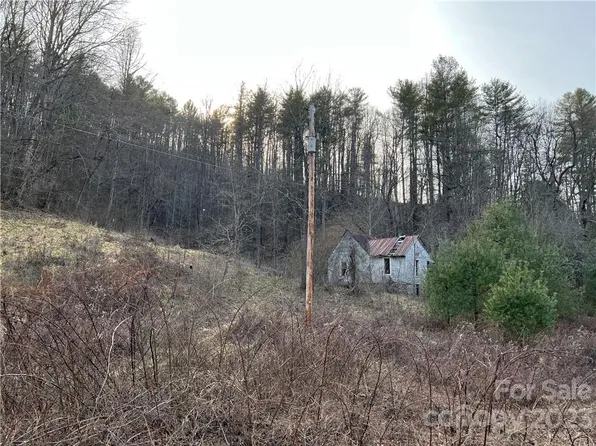 Us Highway 19 None, Burnsville, NC 28714