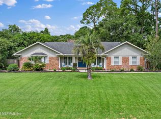 10136 Golf Club Dr, Jacksonville, FL 32256