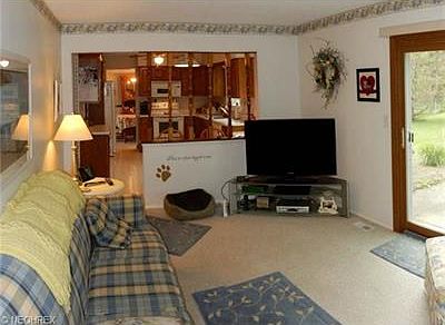 5th image of 3165 Holly Dr