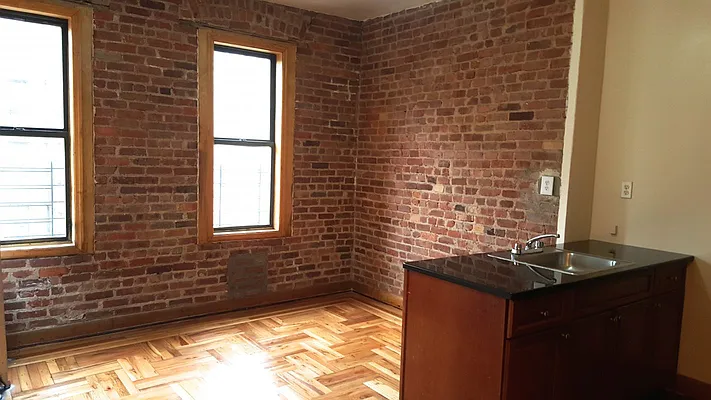 Rented by Bohemia Realty Group | media 11