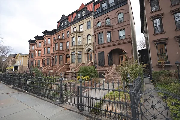 Rented by Citi Habitats | media 60