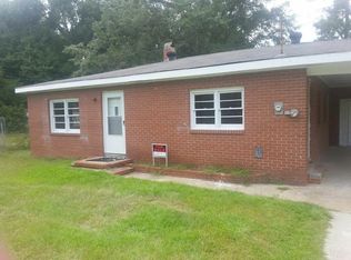 1348 S Asbury Church Rd, Washington, NC 27889