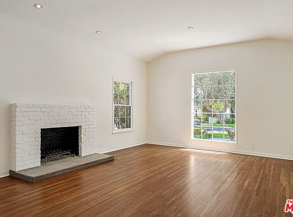 5th image of 423 15th St