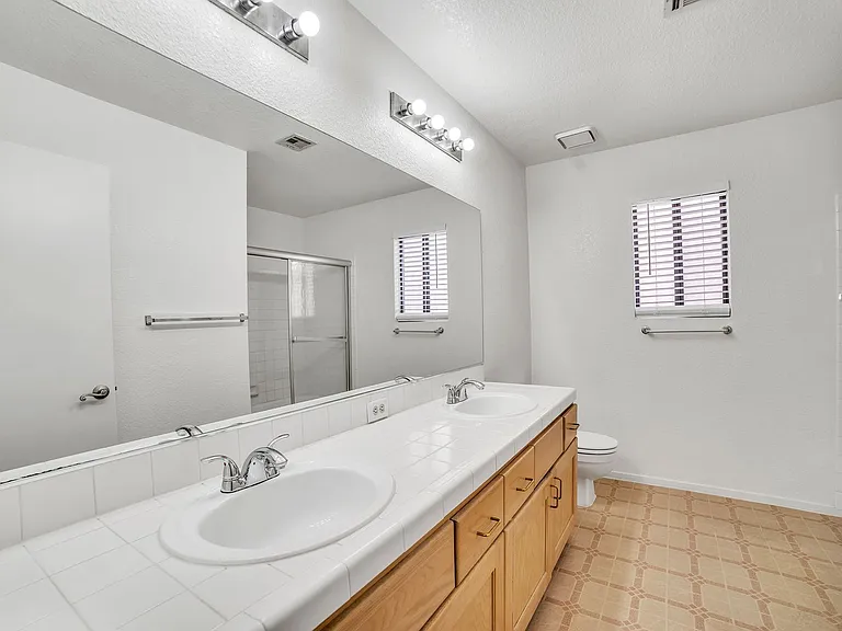 2304 Chatfield Dr — Photo 22