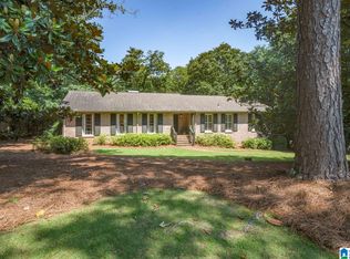3720 Dunbarton Dr, Mountain Brook, AL 35223