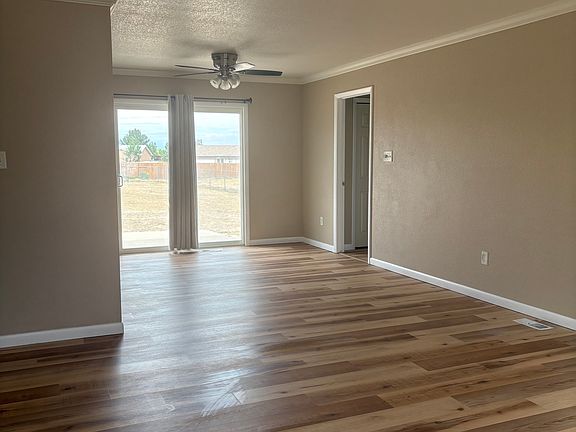 3rd image of 662 S Cameo Ct