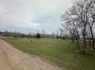 362 Woodsedge Rd, Clearwater, MN 55320