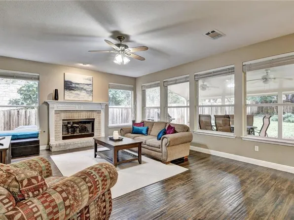 17030 Capri Isle Ln, Austin, TX 78717