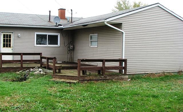 2nd image of 881 Kingland Dr