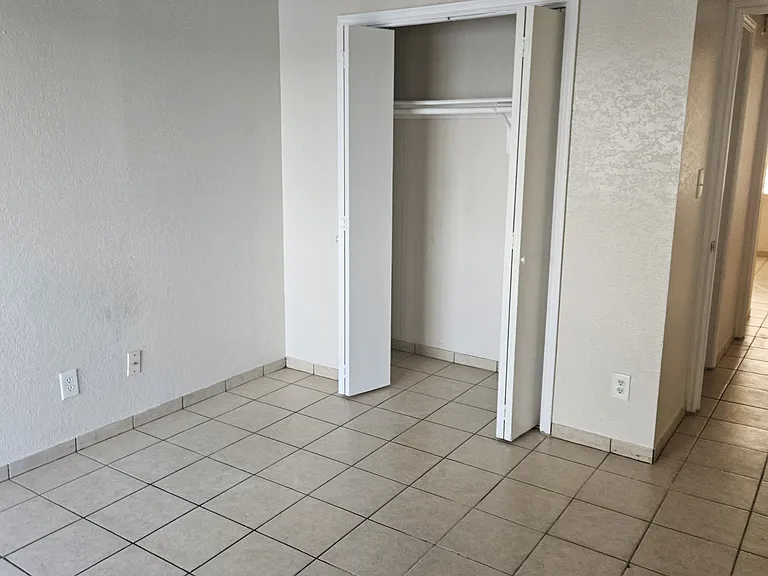 514 Jose Marti Blvd #4 — Photo 7