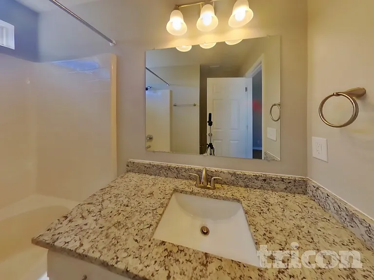 3612 Caledon Ct — Photo 8