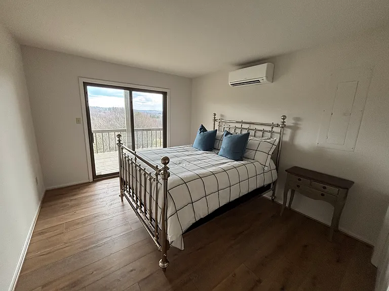 Bedroom 3 on lower floor