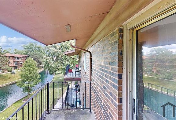 4th image of 2432 Waterbury Dr APT 101