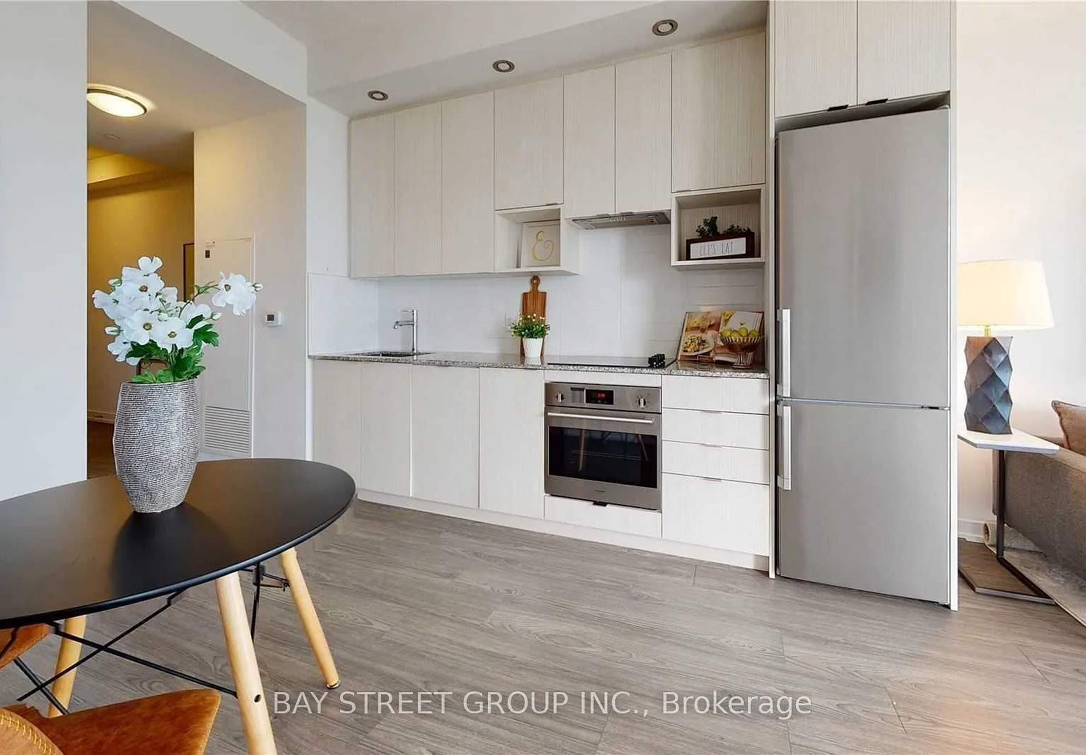 2 bed, $2,100 — Photo 4