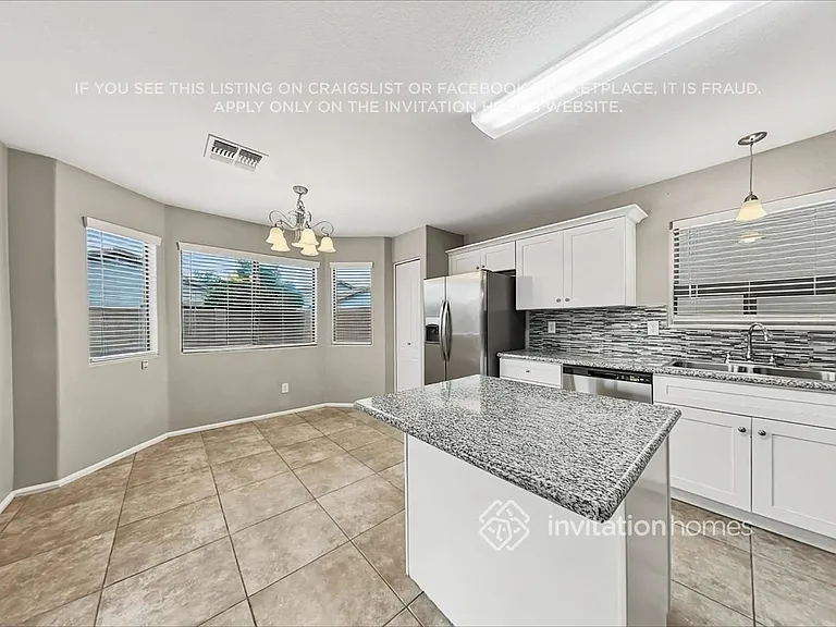 447 W Corriente Ct — Photo 8