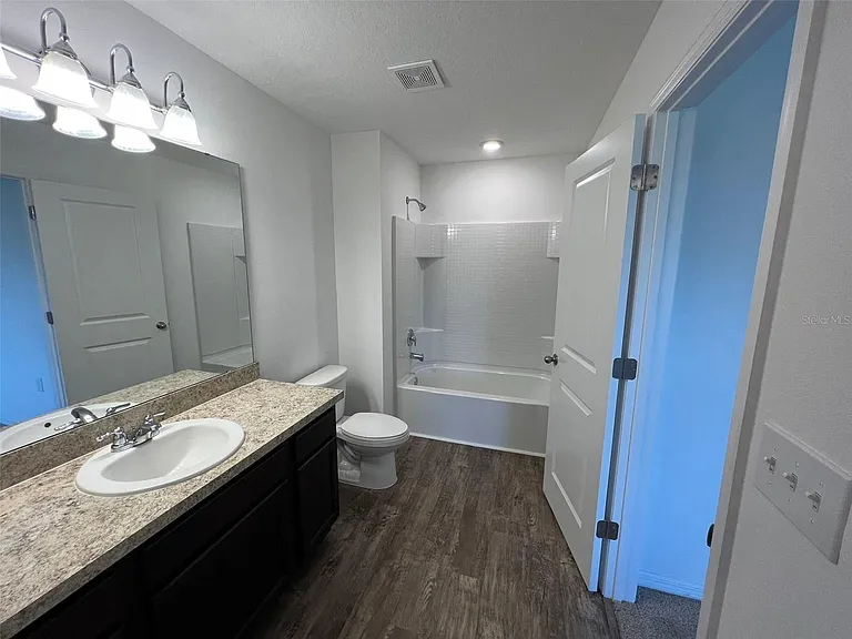 306 Madison Dr — Photo 19