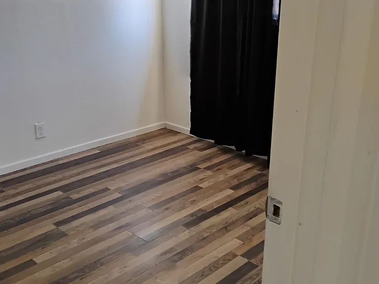 37951 Grandview Ave — Photo 6