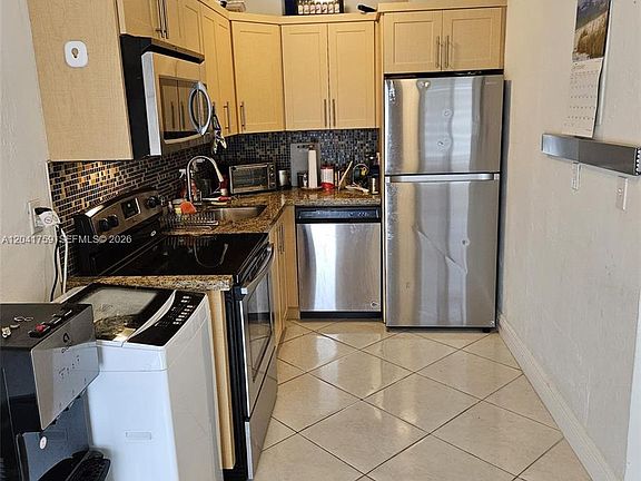 5th image of 7400 Harding Ave APT 22