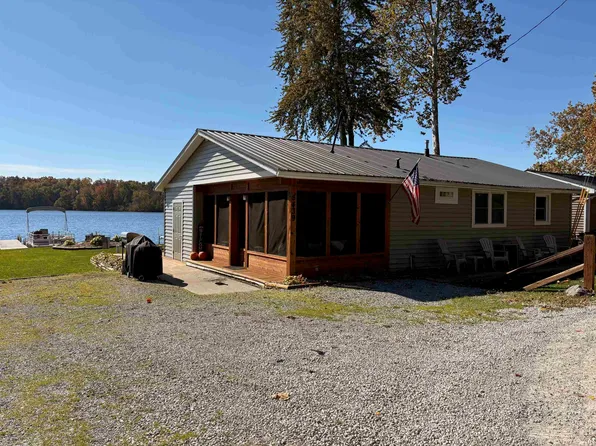 5439 W Warren St, Silver Lake, IN 46982