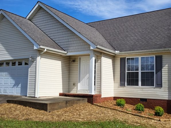 2633 Suffolk Dr
