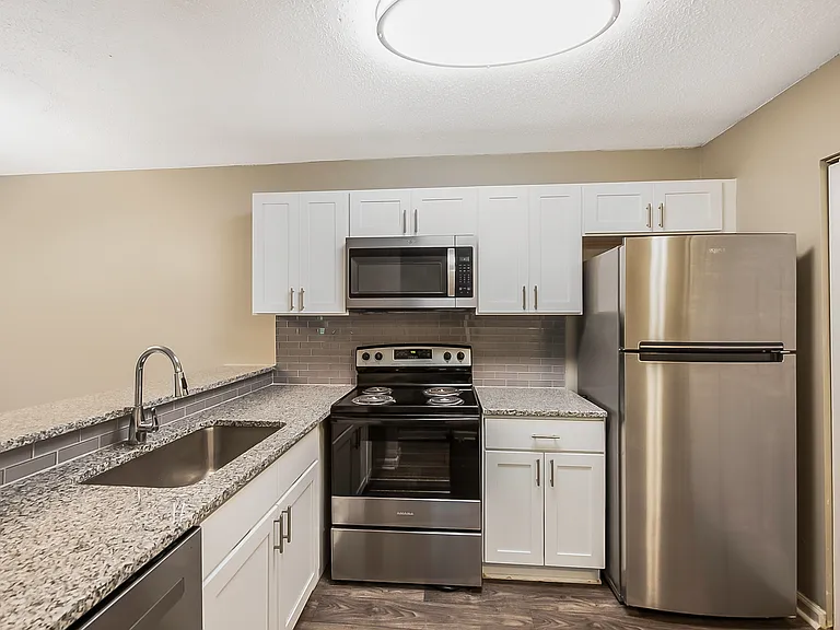 Enclave at North Point — Photo 63