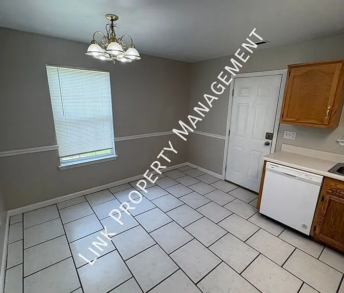 1106 Carline Rd #B — Photo 39