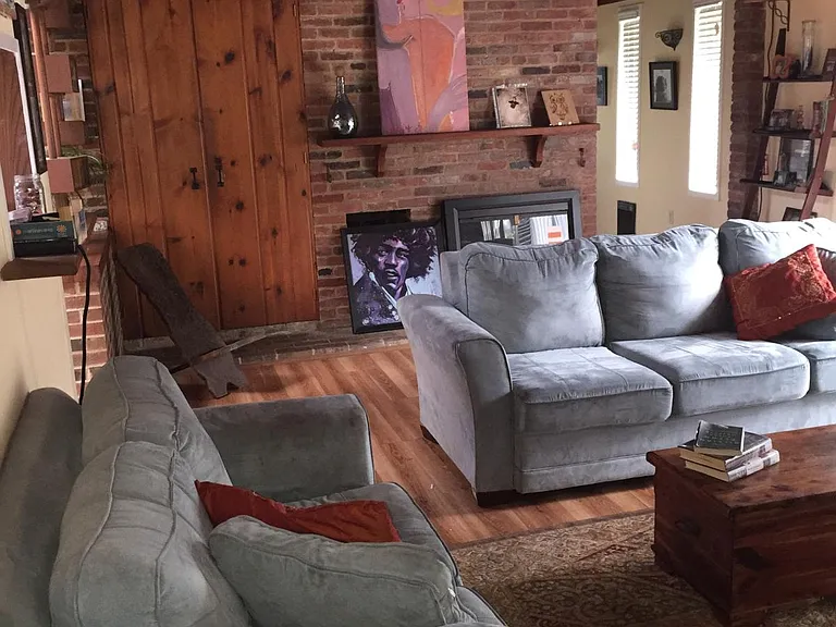 2904 Meadow View Rd — Photo 18