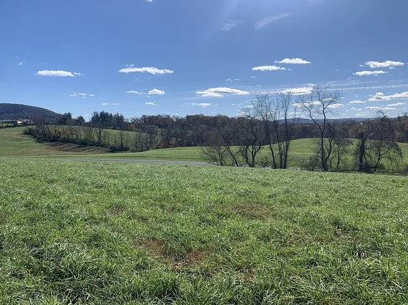 199 Brookview Dr, Newport, PA 17074