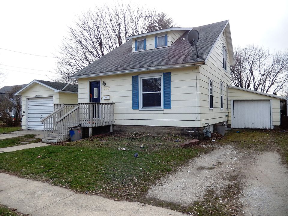 207 N Walnut St. Sumner